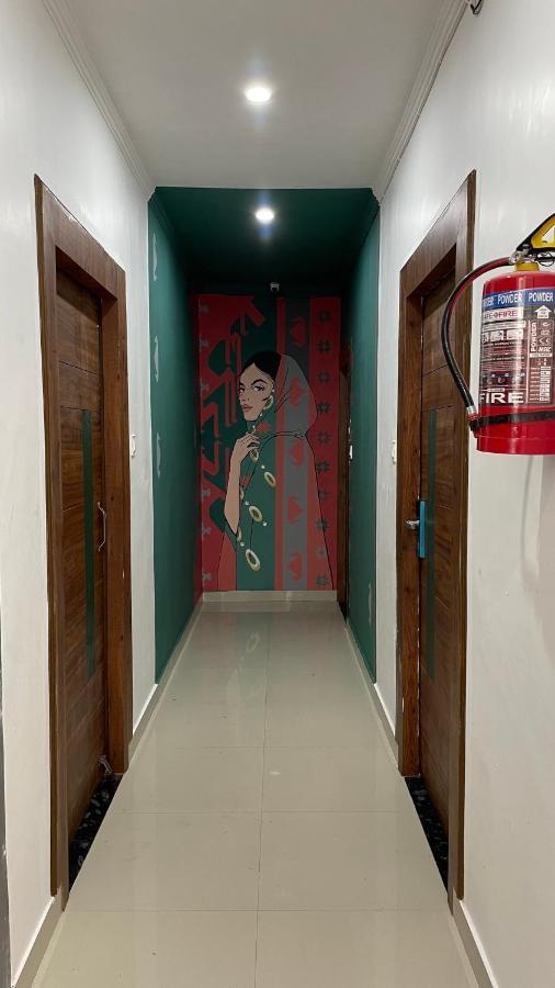 Hot - House Of Travellers, Rishikesh Hostel Exterior photo